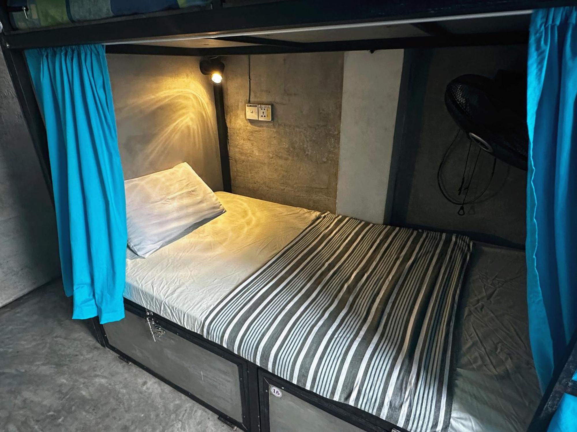 Cycling Backpacker Hostel & Cafe Unawatuna Dış mekan fotoğraf